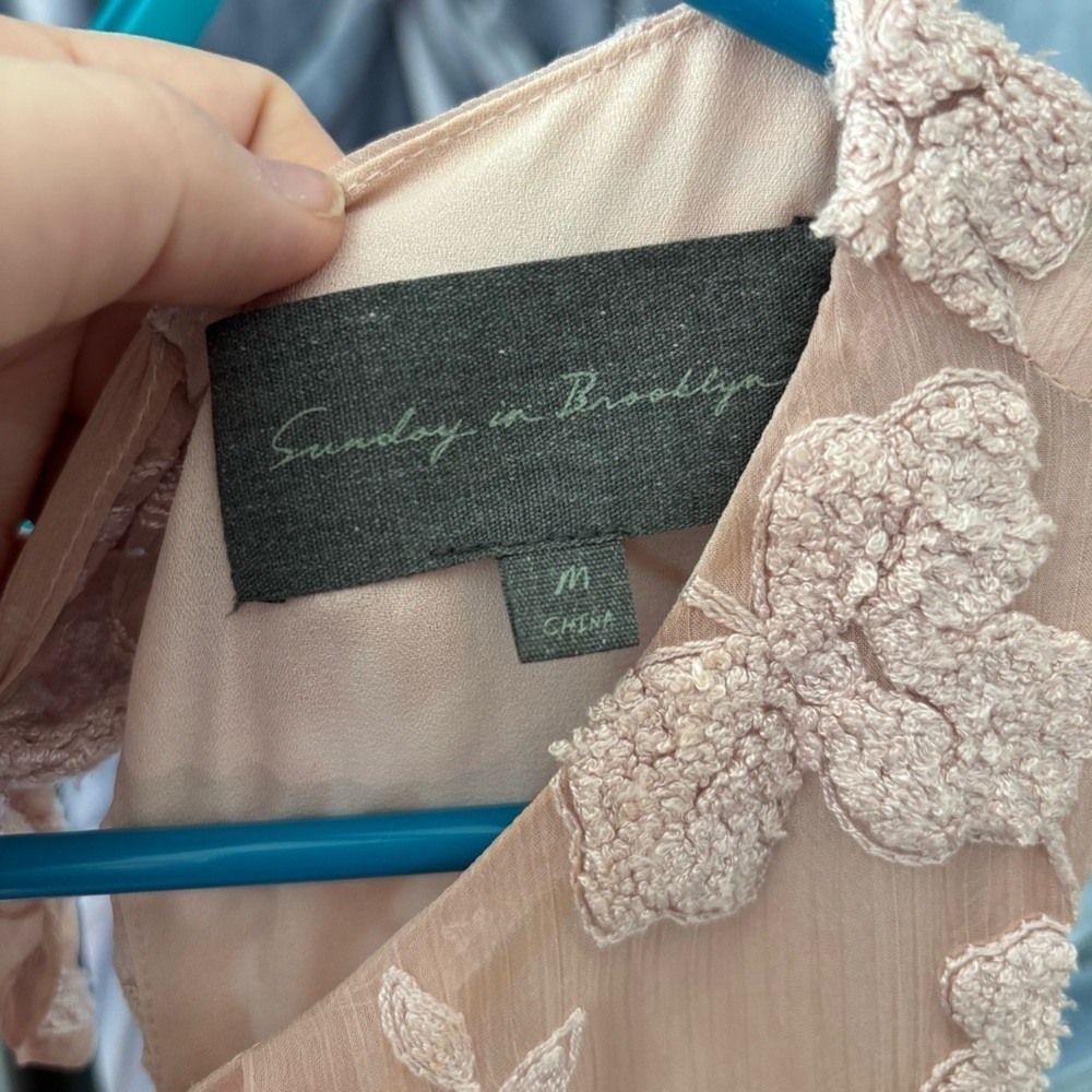 Anthropologie pink lace valentines dress size medium - Picture 5 of 9